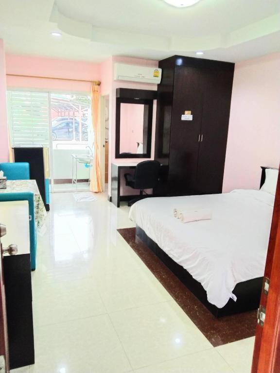 Oyo 75399 Choktipparat Place Udon Thani Exterior photo